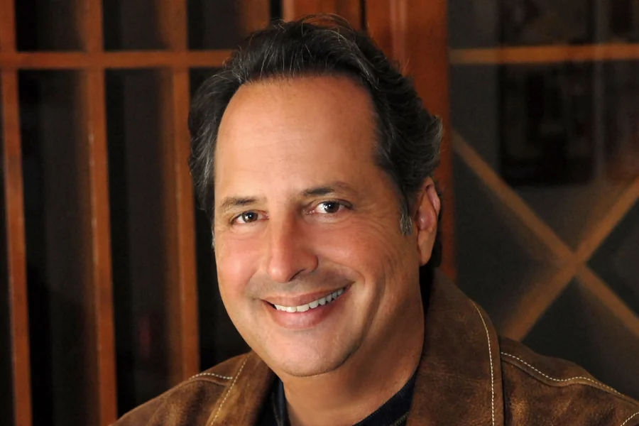 Jon Lovitz Wife