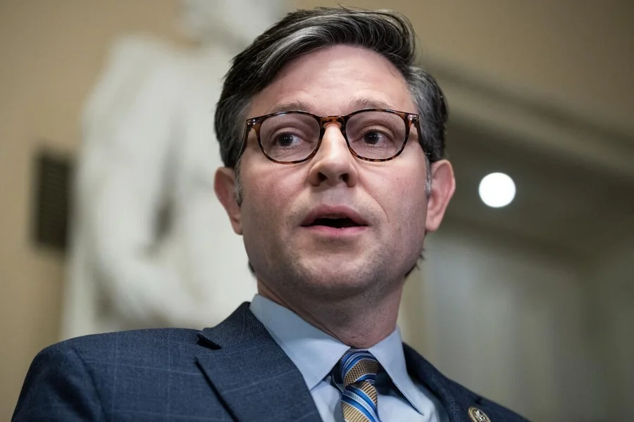 Speaker Mike Johnson Height and Weight