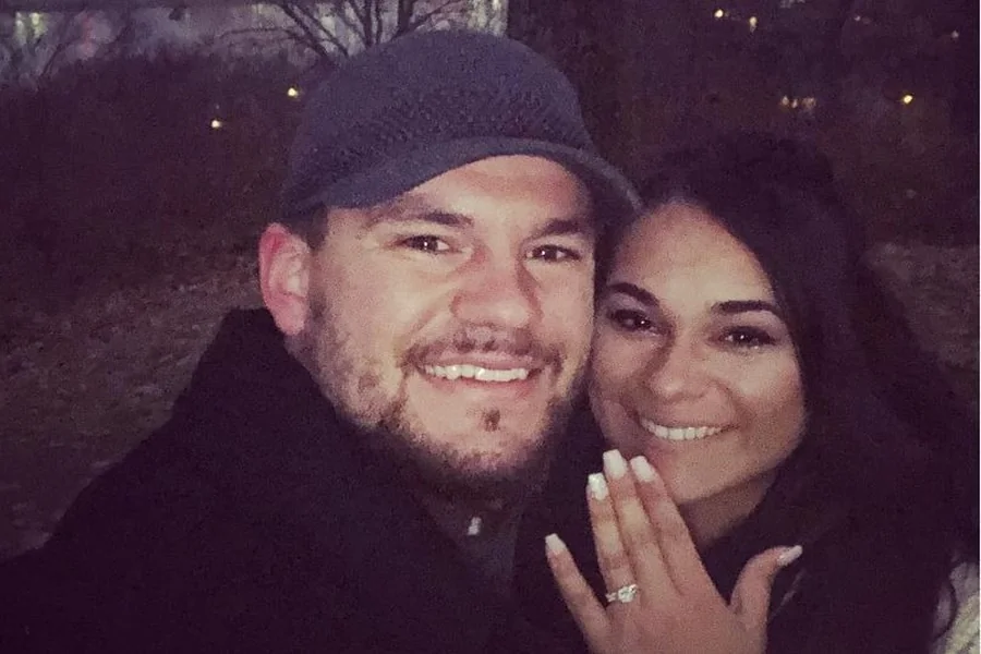 Kyle Schwarber Wife Ethnicity