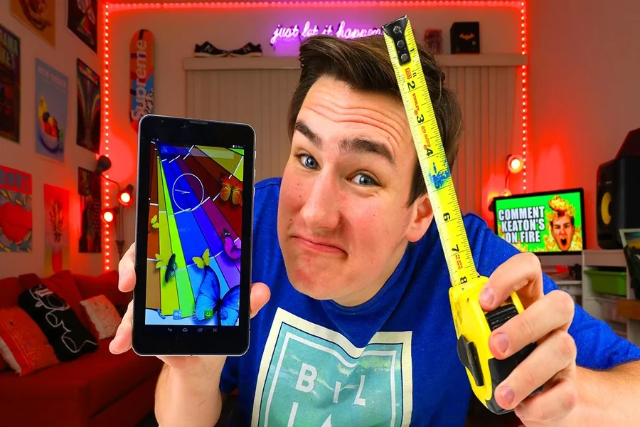 what does 7 inches look like