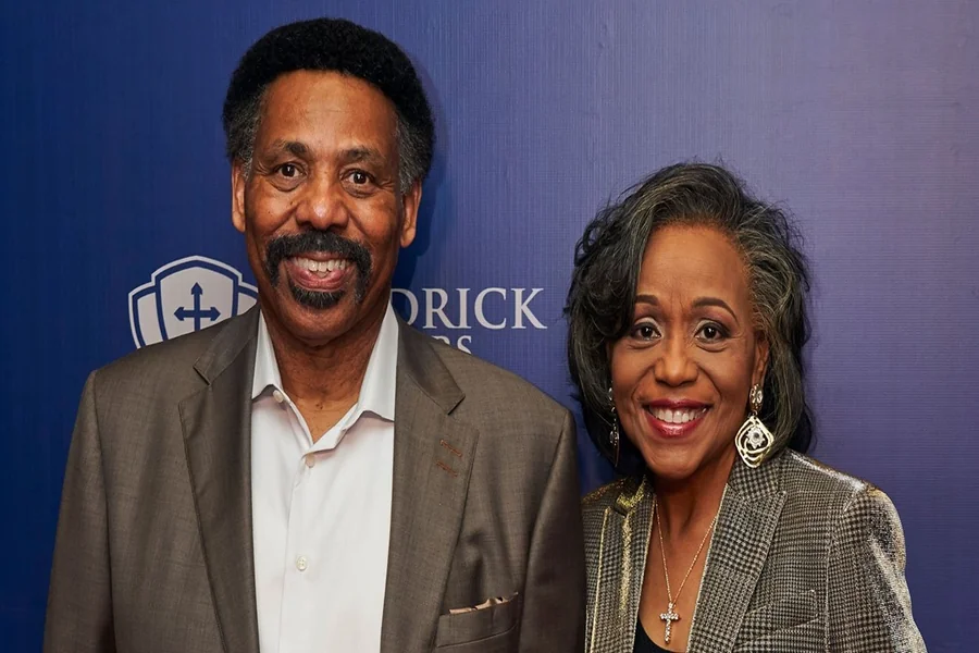 Tony Evans Ex Wife Age